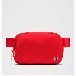 Lululemon Everywhere Belt Bag 1L Red New NWT